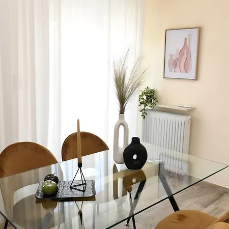 Konstantina Apartment Athens
